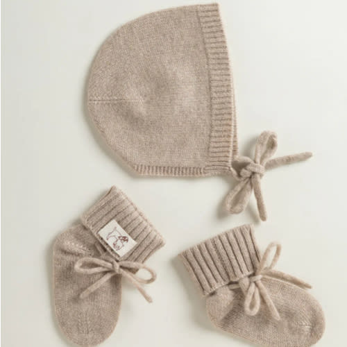 Dew Cashmere Bonnet & Booties | Petit Louli