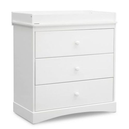 Delta Children Skylar 3 Drawer Dresser with Changing Top and Interlocking Drawers
