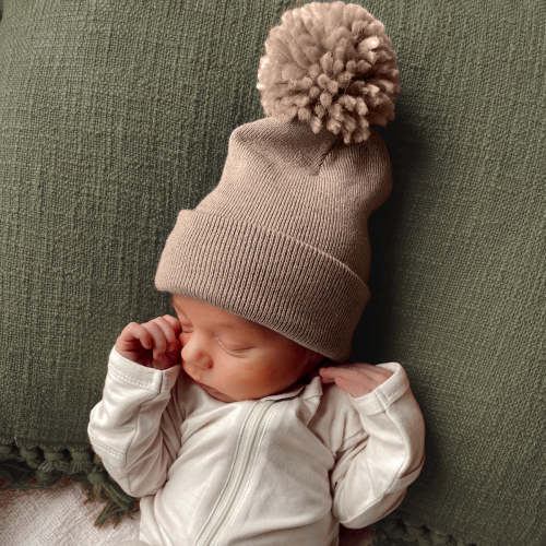 Spearmint Love baby’s first hat