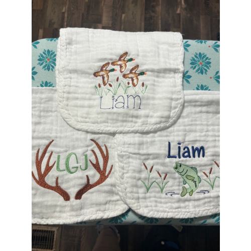 Muslin Burp cloths embroidered/personalized/baby gift/Multiple Colors available