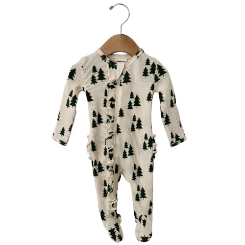 Organic Waffle Ruffle Zip Footie, Forest Green Trees
Organic Waffle Ruffle Zip Footie, Forest Green Trees
Organic Waffle Ruff