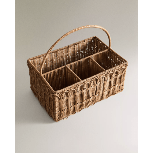 PICNIC HAMPER WITH A RATTAN HANDLE - New in - NEW COLLECTION - KIDS AND BABY - BABY | Zara Home United States of America