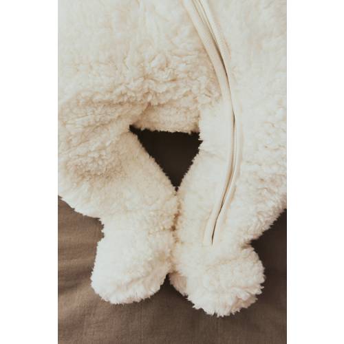 PILE BUNTING WITH EARS