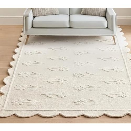 Jessa Scallop Handmade Wool Area Rug with Non-Slip Cotton Backing for Living Room, Bedroom, and Home Décor (Beige, 4 x 6 Feet)