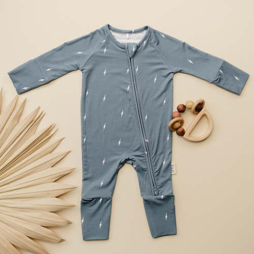 The Rowan Zipper Footie – Emory & Hope