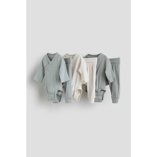 6-PIECE BODYSUIT AND PANTS SET