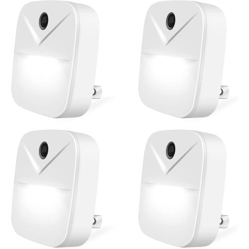 Juyafio 4 Pack LED Night Lights Plug in With Light Sensors, Automatic Wall Light, Night Lights for Kids and Adult, Little Motion Sensor Night Lights Led Lights for Bedroom Play, White Light