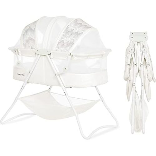 Dream On Me Karley Bassinet in Dove White, Lightweight Portable Baby Bassinet, Quick Fold and Easy to Carry, Adjustable Double Canopy, Indoor and Outdoor Bassinet with Large Storage Basket.