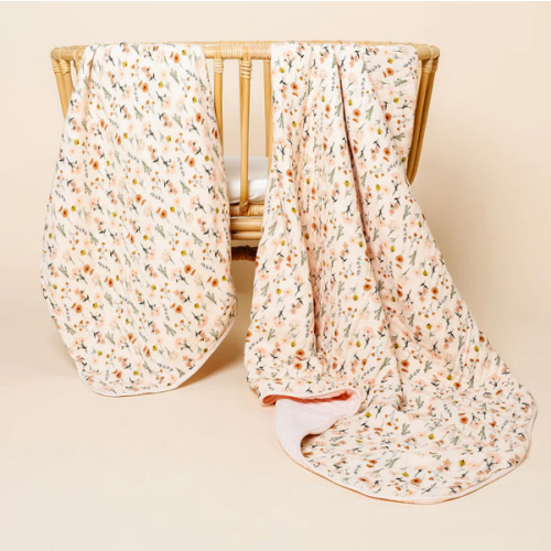 Cloud Muslin™ Quilt - Rachel/Blush – Lou Lou & Company