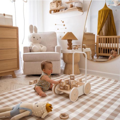 Gingham Play Mat - Latte – Munchkin & Bear