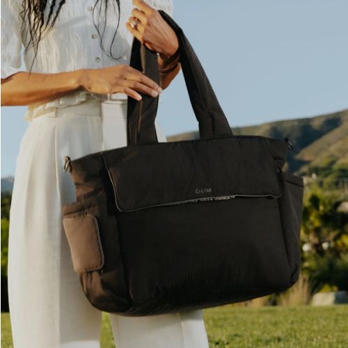 Diaper Tote Bag with Laptop Sleeve - black
