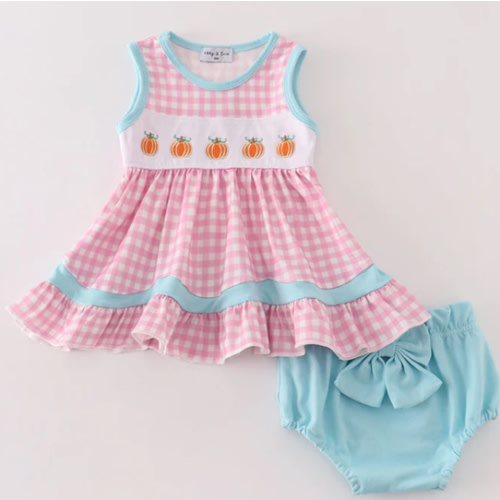 Pink plaid pumpkin embroidery baby set
