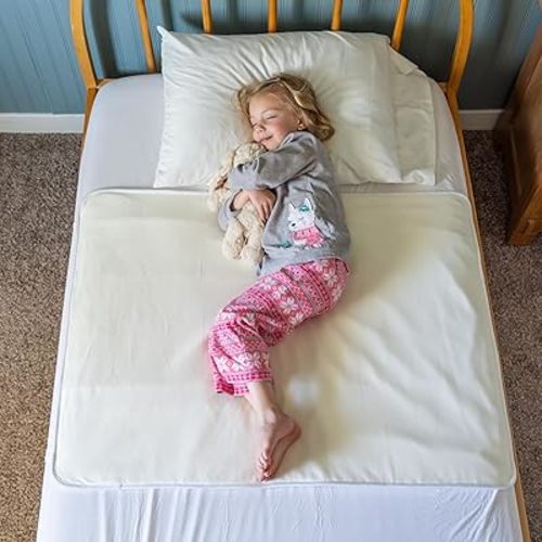 Bed Wetting Pads Toddlers, Reusable Washable Waterproof Baby Potty Training Mattress Pee Pads Sheet Protector Kids 5 Absorbent Layers Exclusive No-Slip Side Flaps 39"x 29" Size Fits Twin Off White