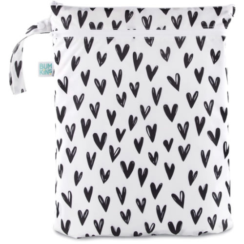 Amazon.com : Bumkins Waterproof Wet Dry Bag for Baby, Travel, Swim Suit, Cloth Diapers, Pump Parts, Pool, Gym Clothes, Toiletry, Strap to Stroller, Daycare, Zip Reusable Bag, Wetdry Packing Pouch, Black Hearts : Baby
