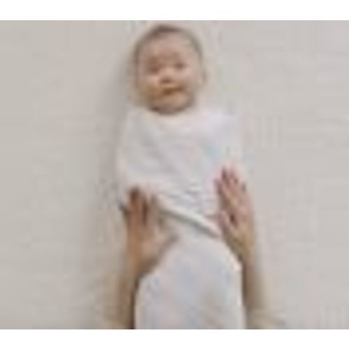 Disney's Winnie the Pooh Organic Muslin Swaddle Set