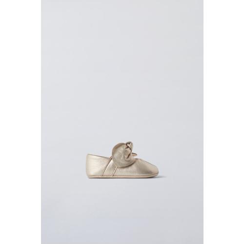 BOW TRIM LEATHER BALLET FLATS - Gold | ZARA United States