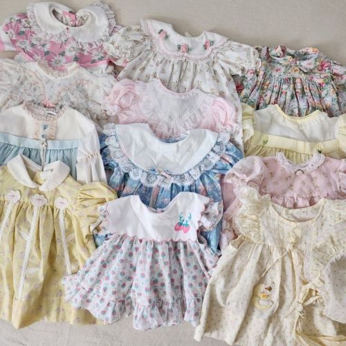 We will happily accept gently used secondhand clothing + baby items!
