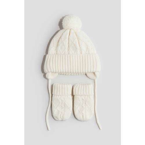 2-piece Beanie and Mittens Set