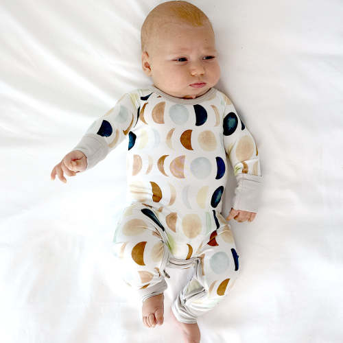 Luna Neutral Crescent Zippy – Little Sleepies