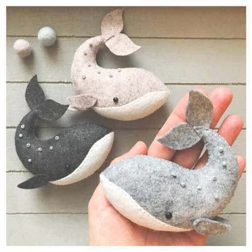Whale hanging decoration