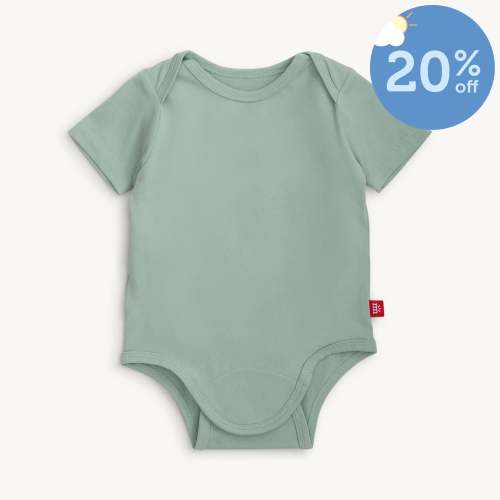 sprout CloudStretch™ magnetic bodysuit – Magnetic Me