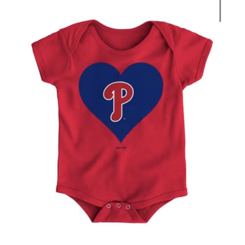 Philadelphia Phillies Red Baby Heart Romper - 13346874