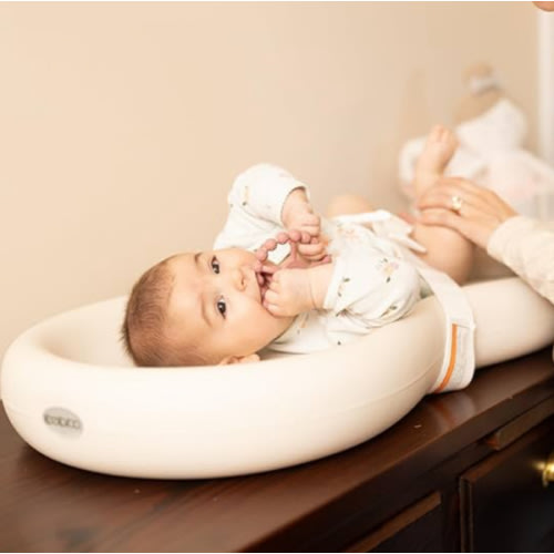 Keekaroo Peanut Changer Baby Vanilla– The Original Made in USA Easy-to-Clean Changing pad and The only Shell Over Foam, Fully Water Repellant