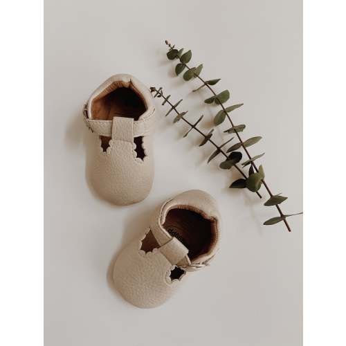 Faux Leather Mary Jane Crib Shoes | Tan