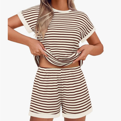 Ekouaer Waffle Knit Lounge Set Women Stripe Pajama Sets Short Sleeve Pj Tops and Shorts Matching loungewear with Pockets