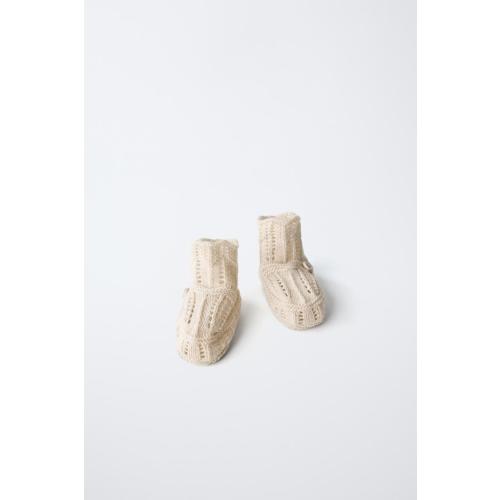 DETAIL BOOTIES