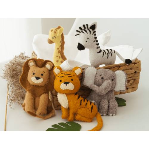 5 Safari Felt Animals Set, Felt Ornaments, Jungle Felt Toys, Lion Zebra Giraffe Tiger Elephant, Safari Nursery Decor