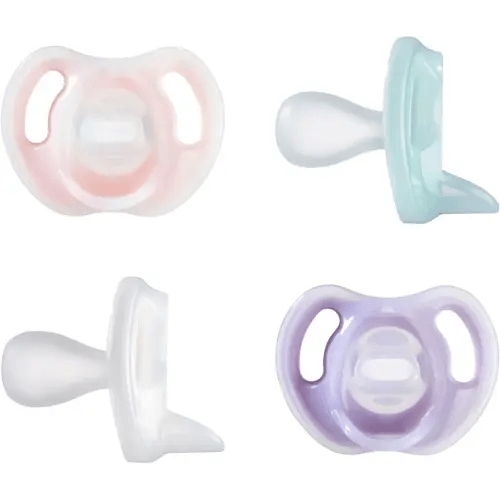 Tommee Tippee Ultra-light Silicone Pacifier, Symmetrical One-Piece Design, BPA-Free Silicone Binkies, 0-6 months, Pack of 4 Pacifiers