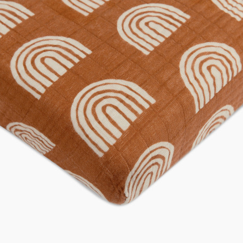 babyletto Mini Crib Sheet in GOTS Certified Organic Muslin Cotton - Terracotta Rainbow