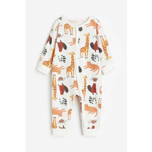 PATTERNED PAJAMAS