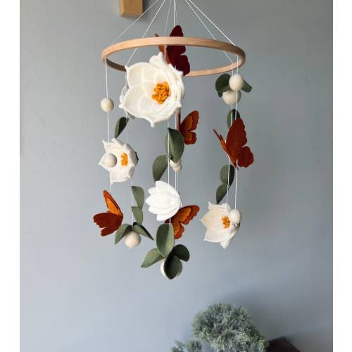 Flowers baby mobile, Butterfly crib mobile, green floral baby mobile, hanging felt mobile, cot mobile for baby girl, flowers nursery decor