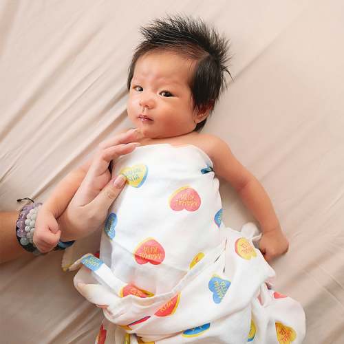 Mahal Kita Swaddle | usmamapina