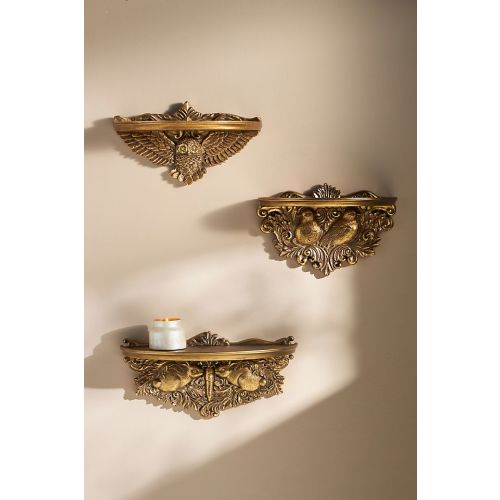 Wooded Manor Floating Shelf