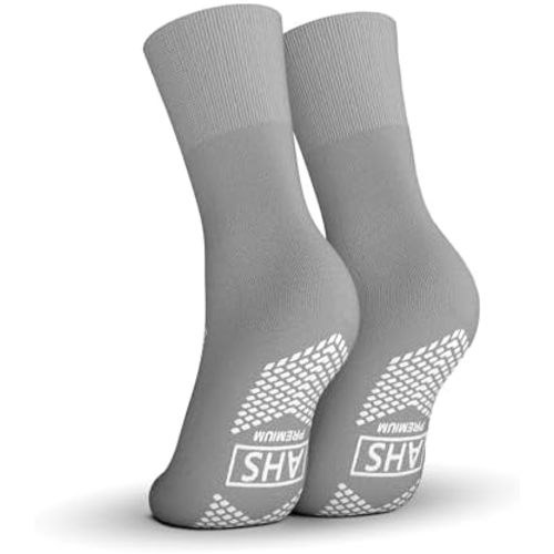 Non-Slip Grip Socks – 1 Pair | Hospital Socks for Men and Women | Anti-Skid for Adults