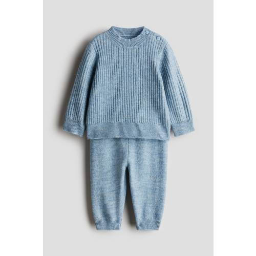 2-PIECE KNIT SET