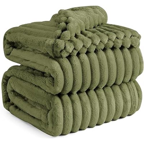 Bedsure GentleSoft Cypress Fleece King Blanket for Couch - Cozy Soft Blankets for Women, Cute Small Throws for Girls, 108x90 Inches