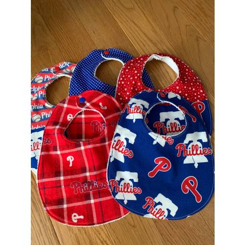 Philadelphia Phillies Baby Gifts/Bibs
