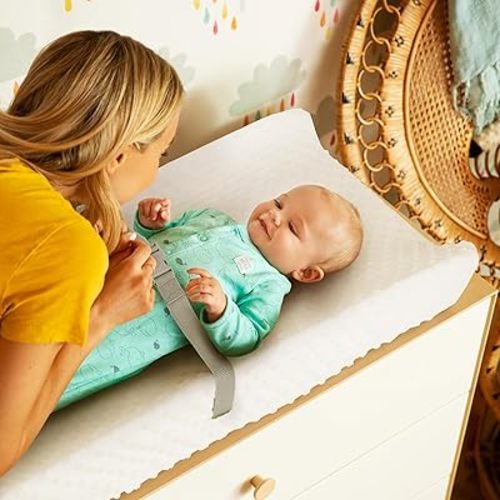 Munchkin Secure Grip Baby Diaper Changing Pad with Cover for Dresser, Waterproof and Wipeable, Contoured, Standard Size (16" x 31"), White