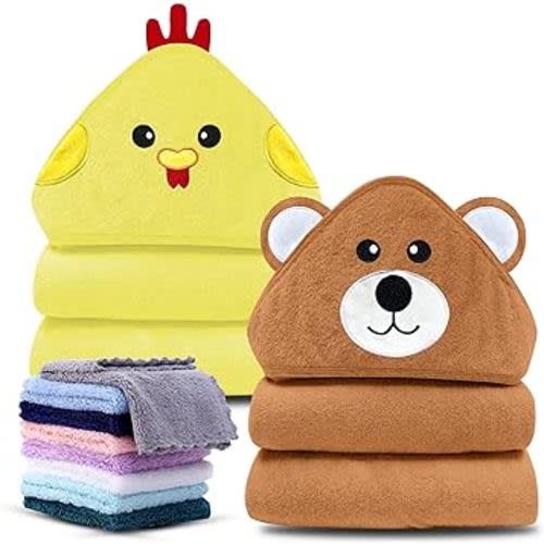 Cute Castle 2 Pack Hooded Baby Towel Rayon Made from Bamboo with 8 Washcloths - Soft Bath Towel for Bathtub for Babie, Newborn, Infant, Natural Baby Stuff Towel (Bear and Chicken)