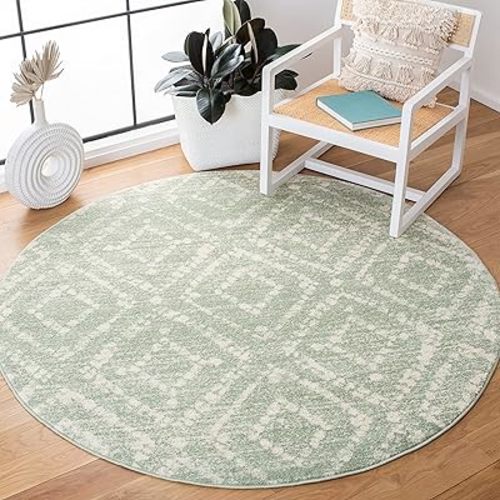 SAFAVIEH Adirondack Collection 8' Round Green/Ivory ADR131Y Modern Diamond Distressed Non-Shedding Area Rug