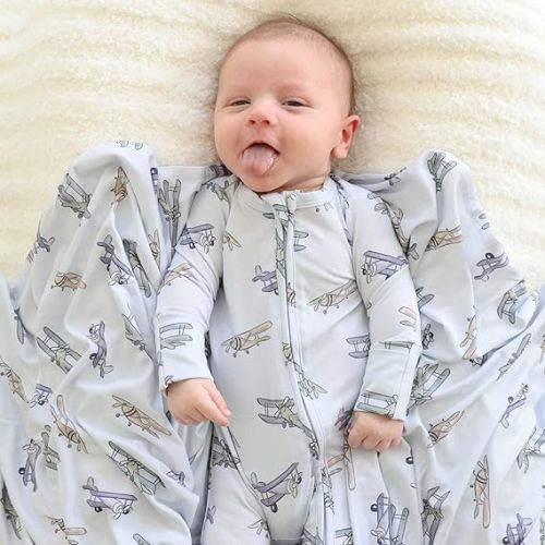 Caden Lane Unisex Soft Printed Zipper Footie for Babies - Gender Neutral Baby Zipper Footie for 3-6 months - Infant Pajama - First Class - 3-6 Months
