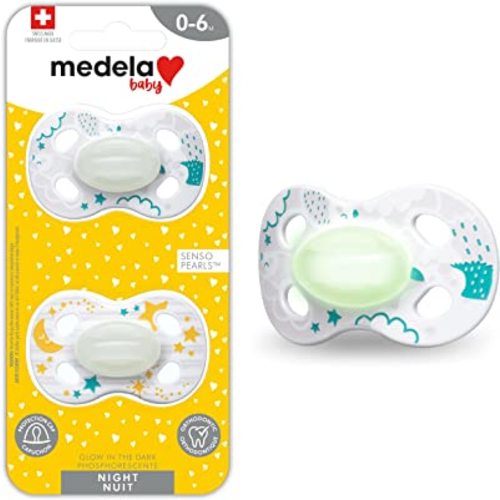 Medela Baby Pacifier | Night - Glow in The Dark | 0-6 Months | 2-Count | Lightweight | BPA-Free | Hedgehogs and Moon with Stars