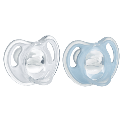 Tommee Tippee Ultra-Light Silicone Pacifier (0-6 Months, 2 Count) Symmetrical One-Piece Design, BPA-Free Silicone Binkies