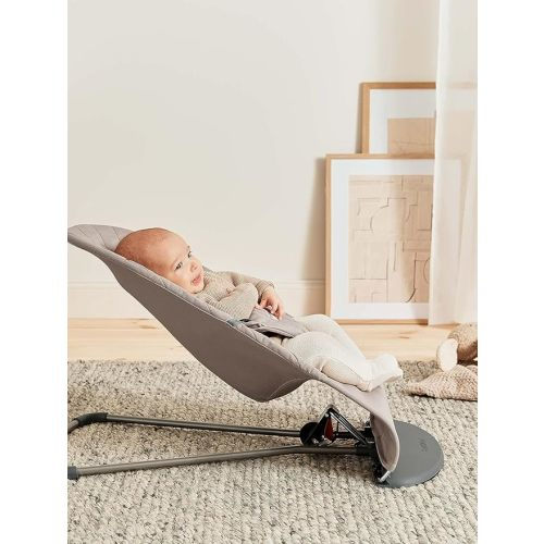 BabyBjörn Bouncer Bliss, Sand Gray, Woven, Classic Quilt | 2-in-1 Adjustable Baby Bouncer Seat and Toddler Chair, Newborn to Toddler (8-29 lbs), 4 Positions, Lightweight & Portable
