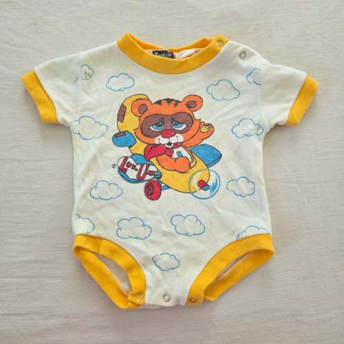 Vintage Bear Airplane Romper 3-6 months