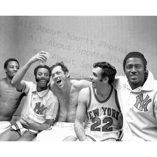 1970 New York Knicks Walt Frazier, Willis Reed Photo Print Poster Bill Bradley